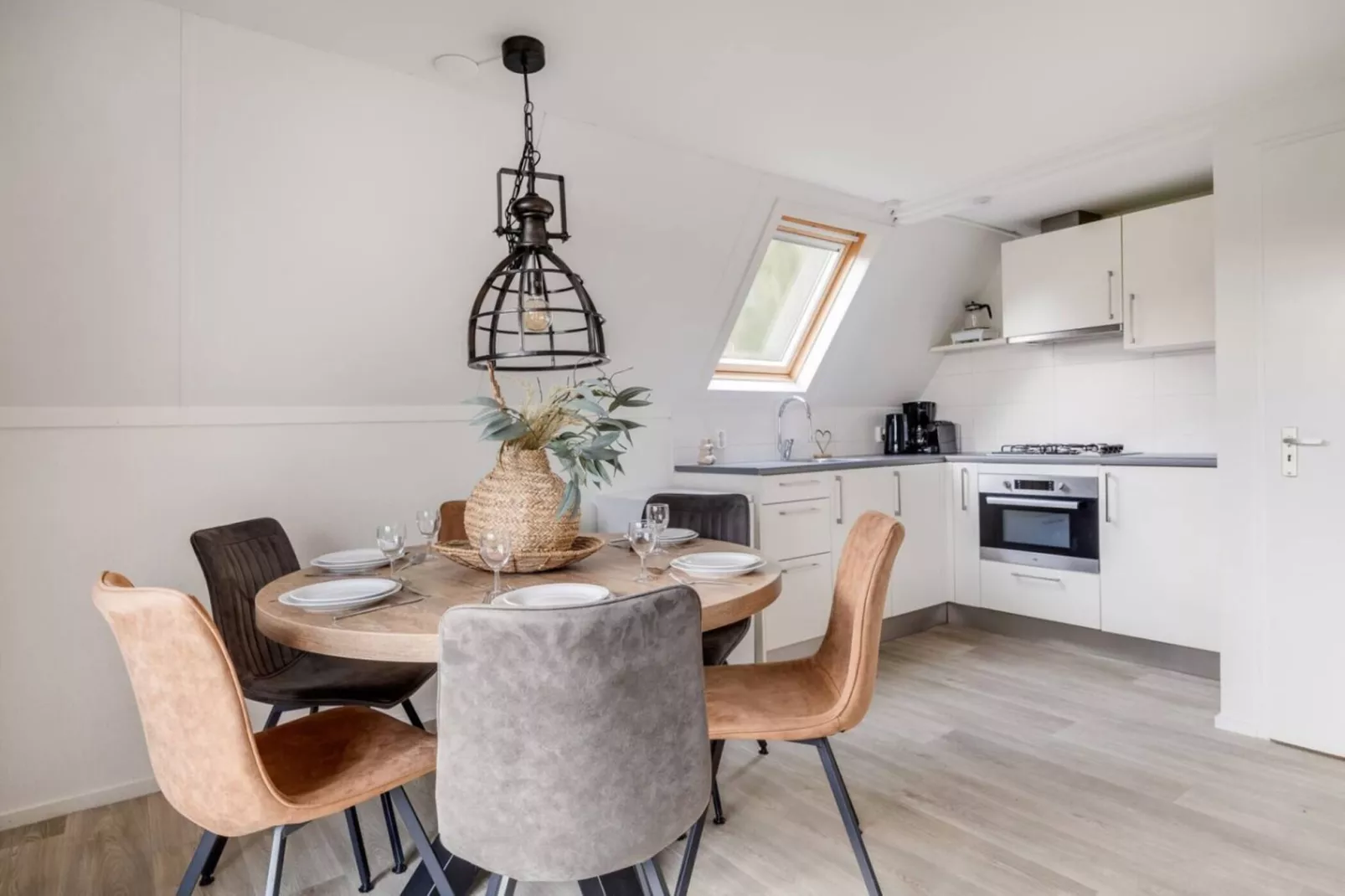 118 | Rietzanger | Sfeervol ingerichte bungalow-Dining room