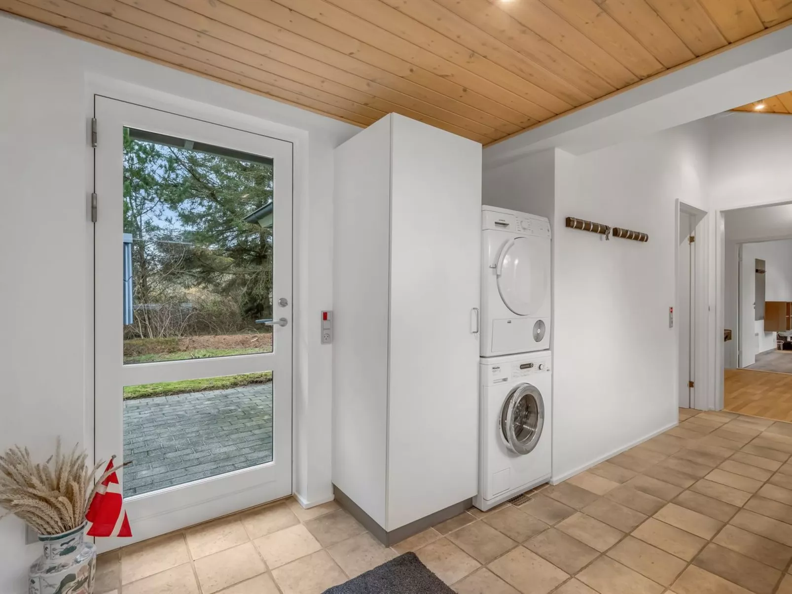 "Nele" - 1.4km from the sea-Inside