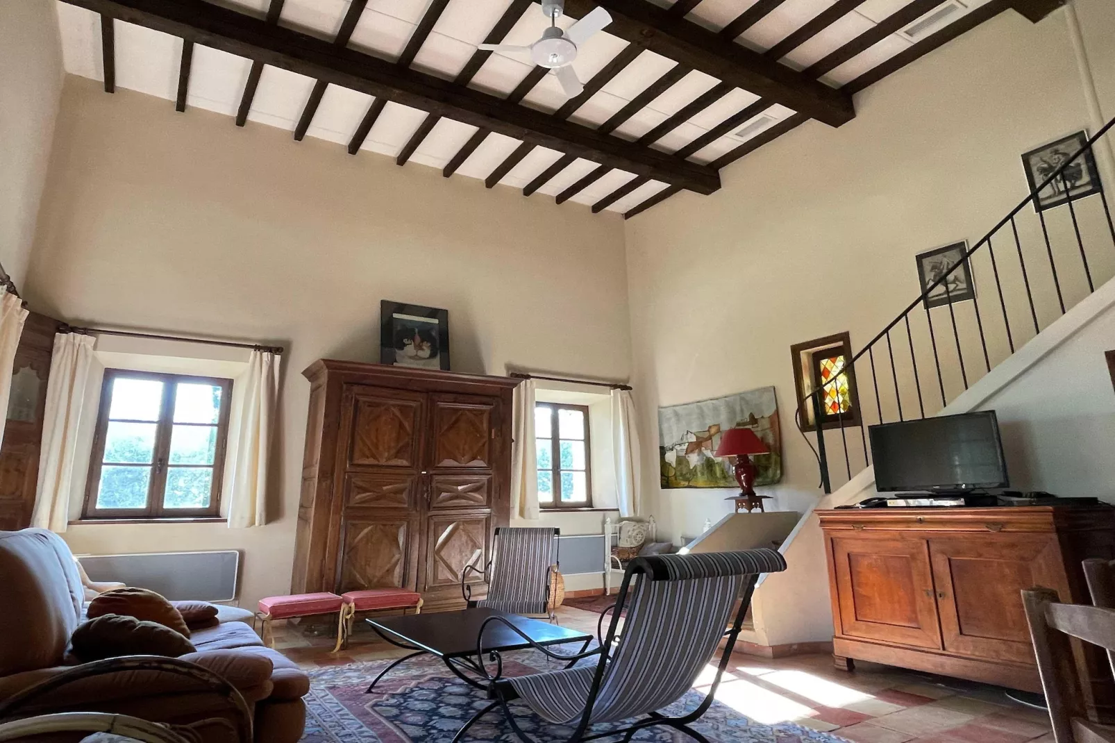 La Familiale - Maison provençale avec piscine et vue imprenable sur Gordes-Living room