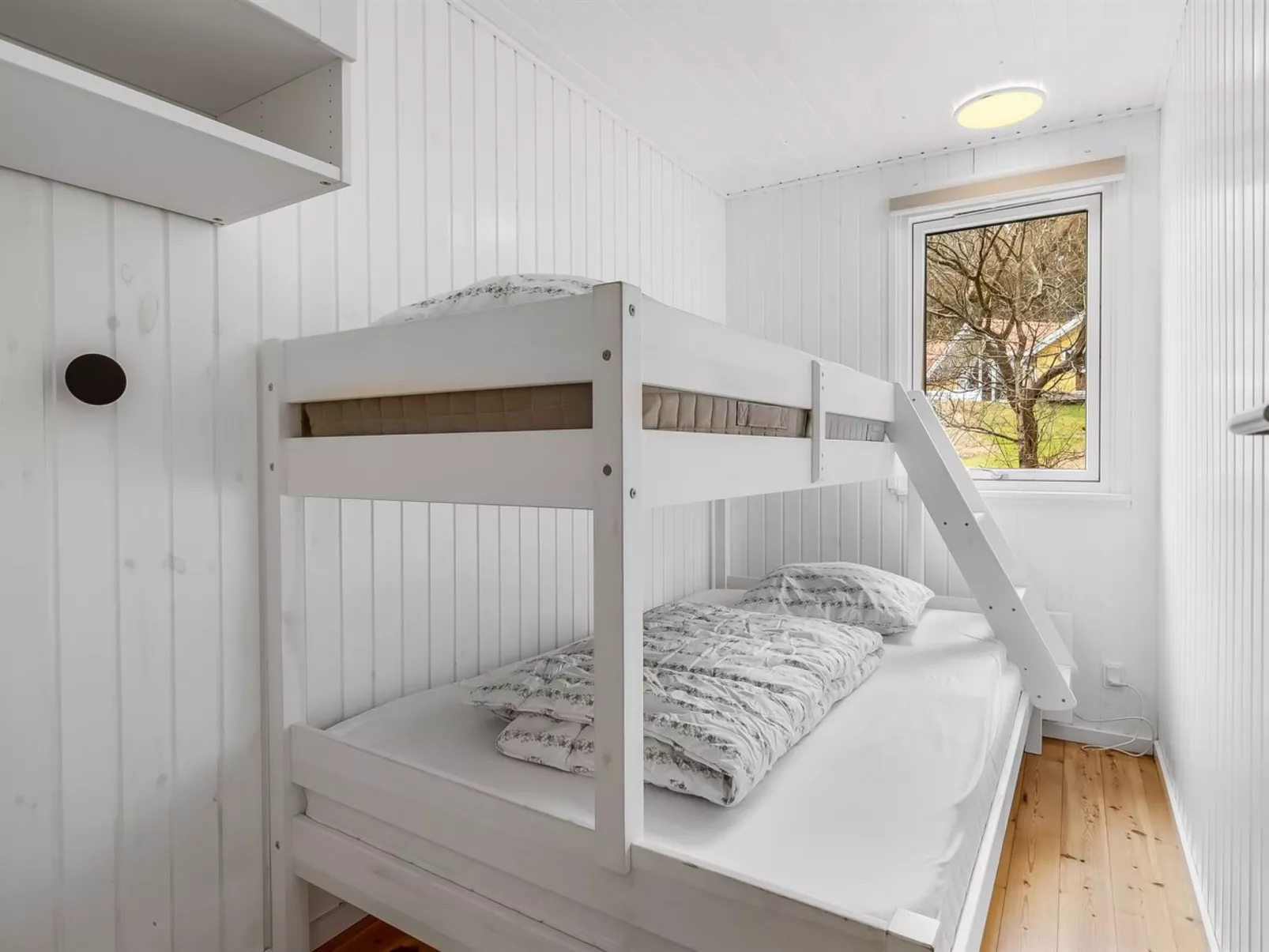 "Simjanka" - 800m from the sea-Drinnen