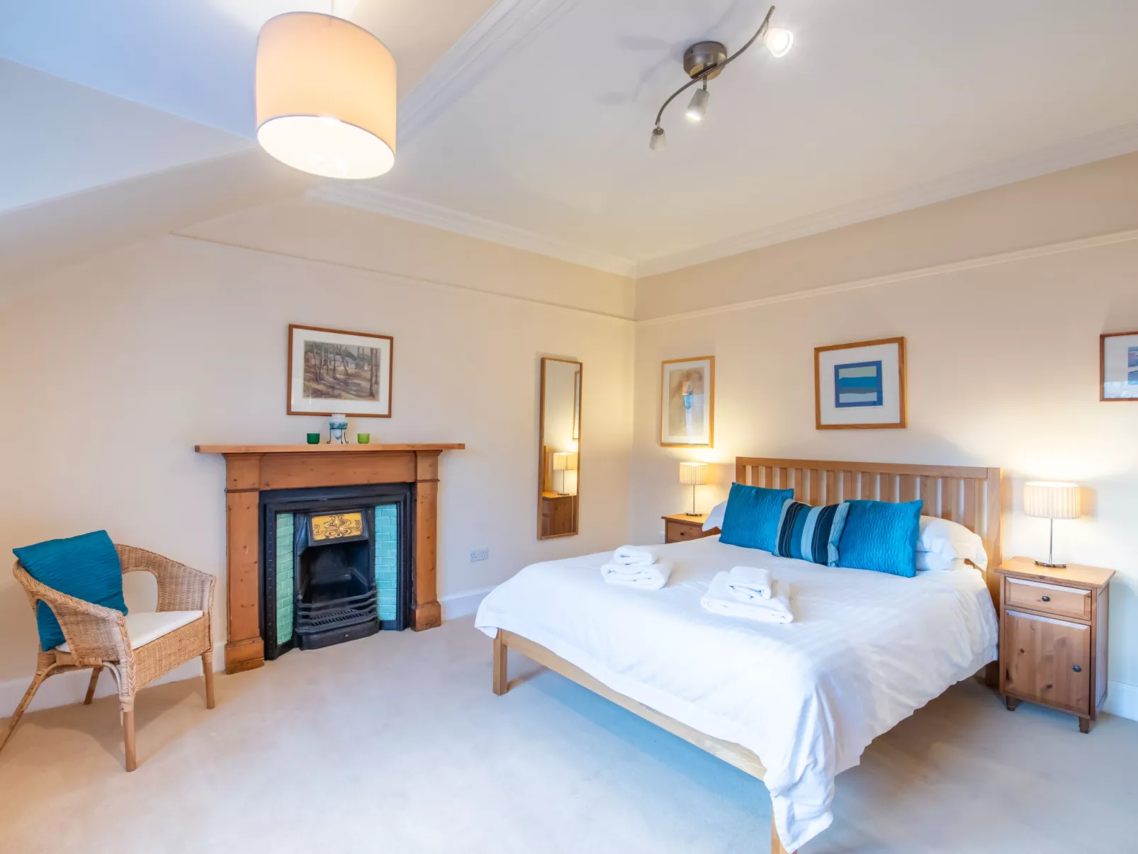 Netherwood - Drinnen