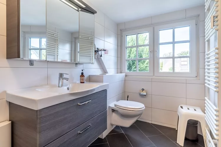 FeWo Rungholt - Bathroom