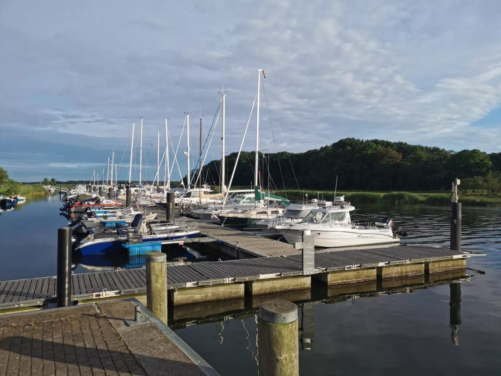 Wohnung für sechs Personen im Dachgeschoss - Image-tags.info