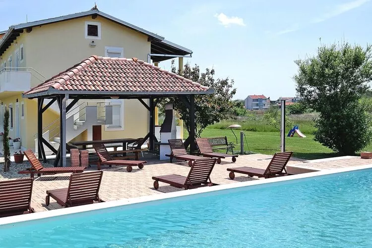 Appartement LUG 2 / 80qm AP03/04 - max 4 persons-Pool