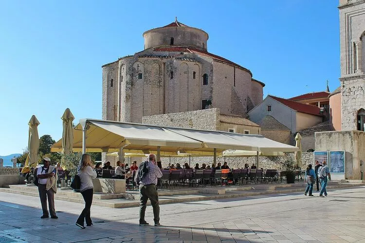 Appartement LUG 2 / 80qm AP03/04 - max 4 persons-Areas summer 20km
