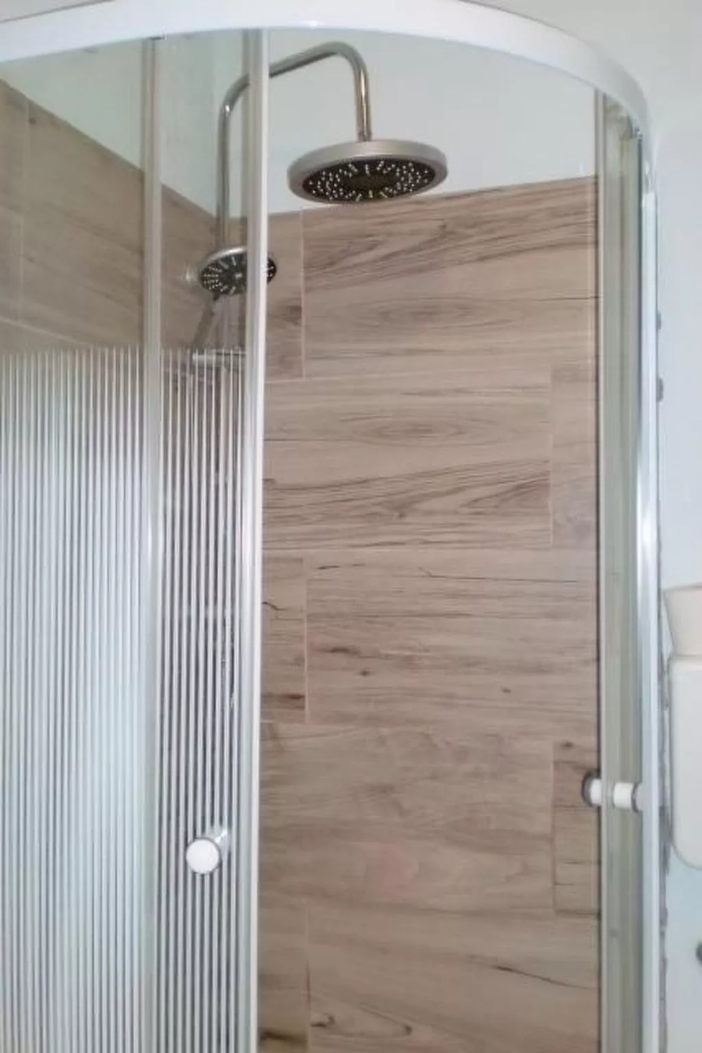 Charmante Wohnung in Fünfhaus mit Garten - Image-tags.info