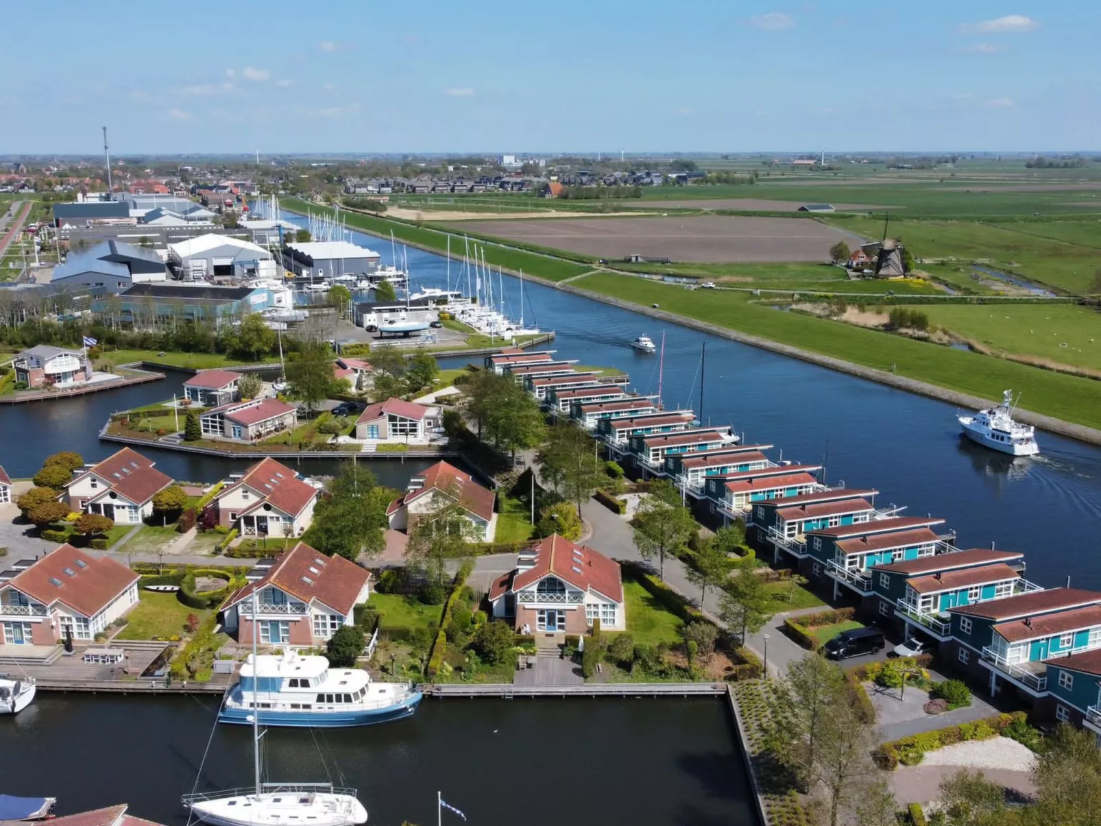 Ferienvilla Sudersee direkt am Wasser - Image-tags.info