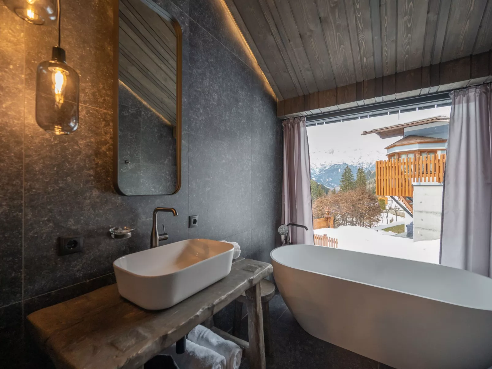 Paznauner Villen - Villa II. - Image-tags.info