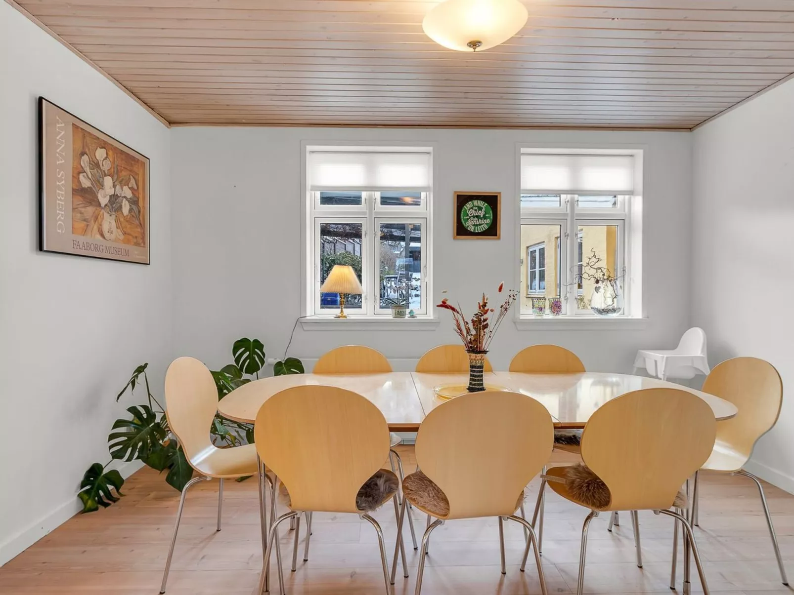 "Noreen" - 500m from the sea - Inside