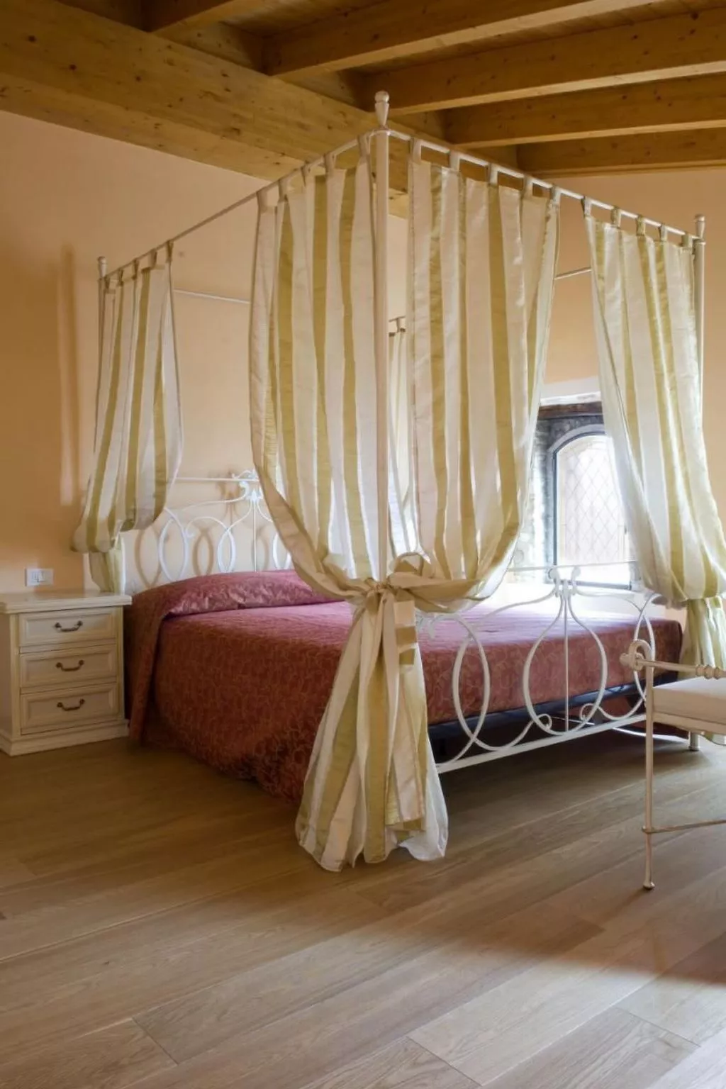 Wohnung mit Jacuzzi und Terrasse - Image-tags.info