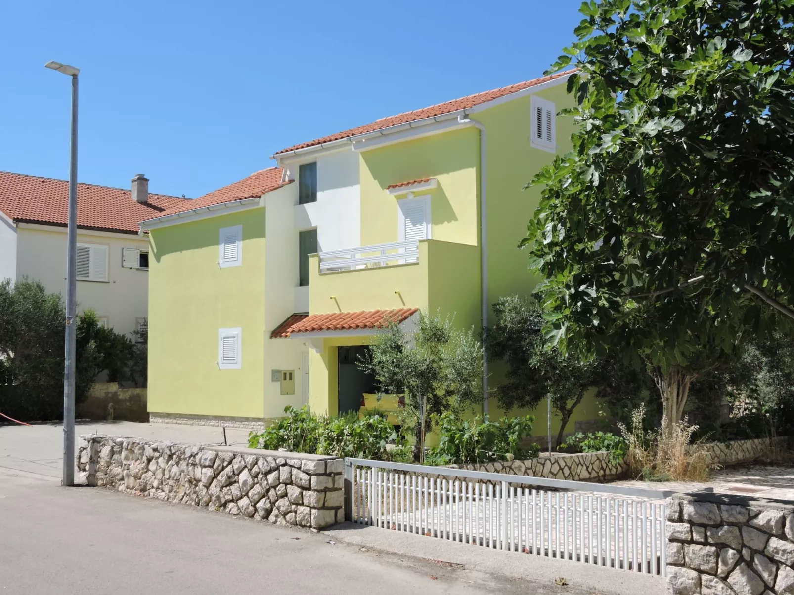 Apartment 1 - Image-tags.info