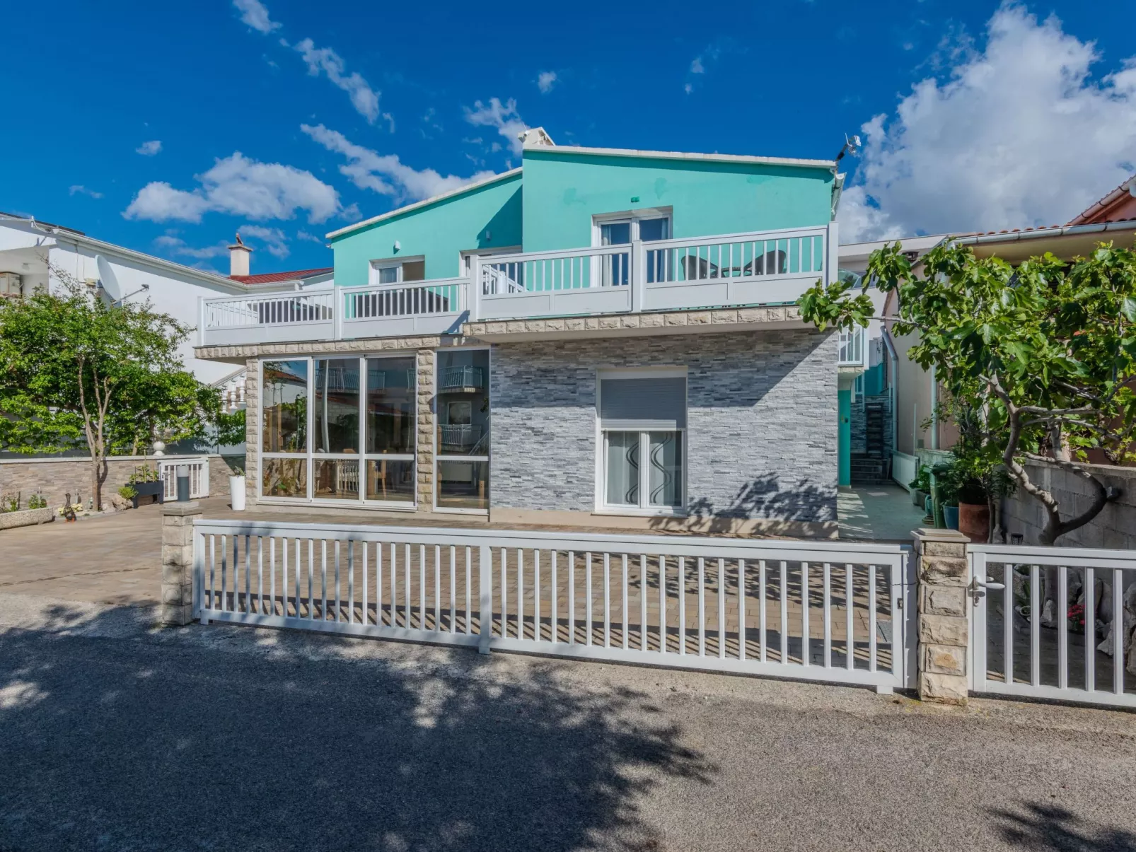 Apartment Jozef 3 - Image-tags.info