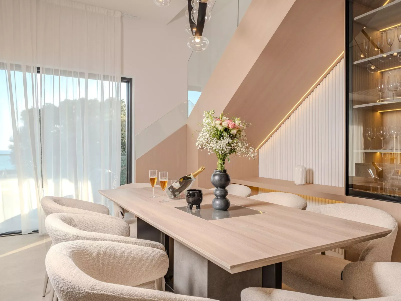 Vier-Schlafzimmer-Wohnung Dantela mit Tauchbecken - Inside