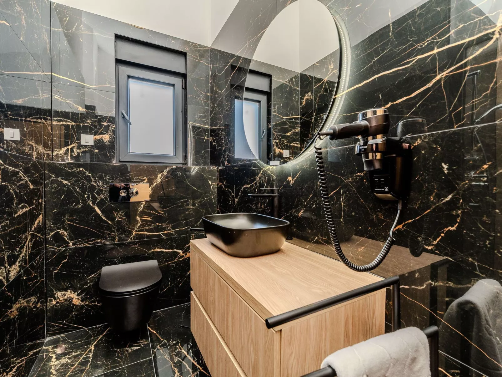 Apartment Royal 3 - Image-tags.info