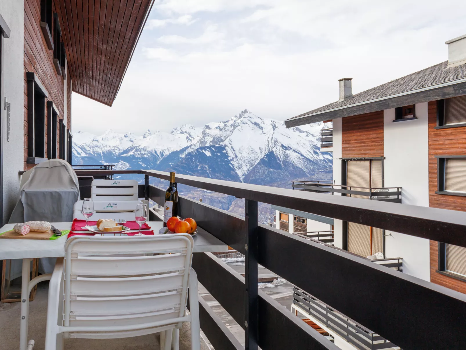 Ramuges 37A - Dehors