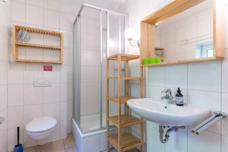 FeWo Robbe - Badezimmer