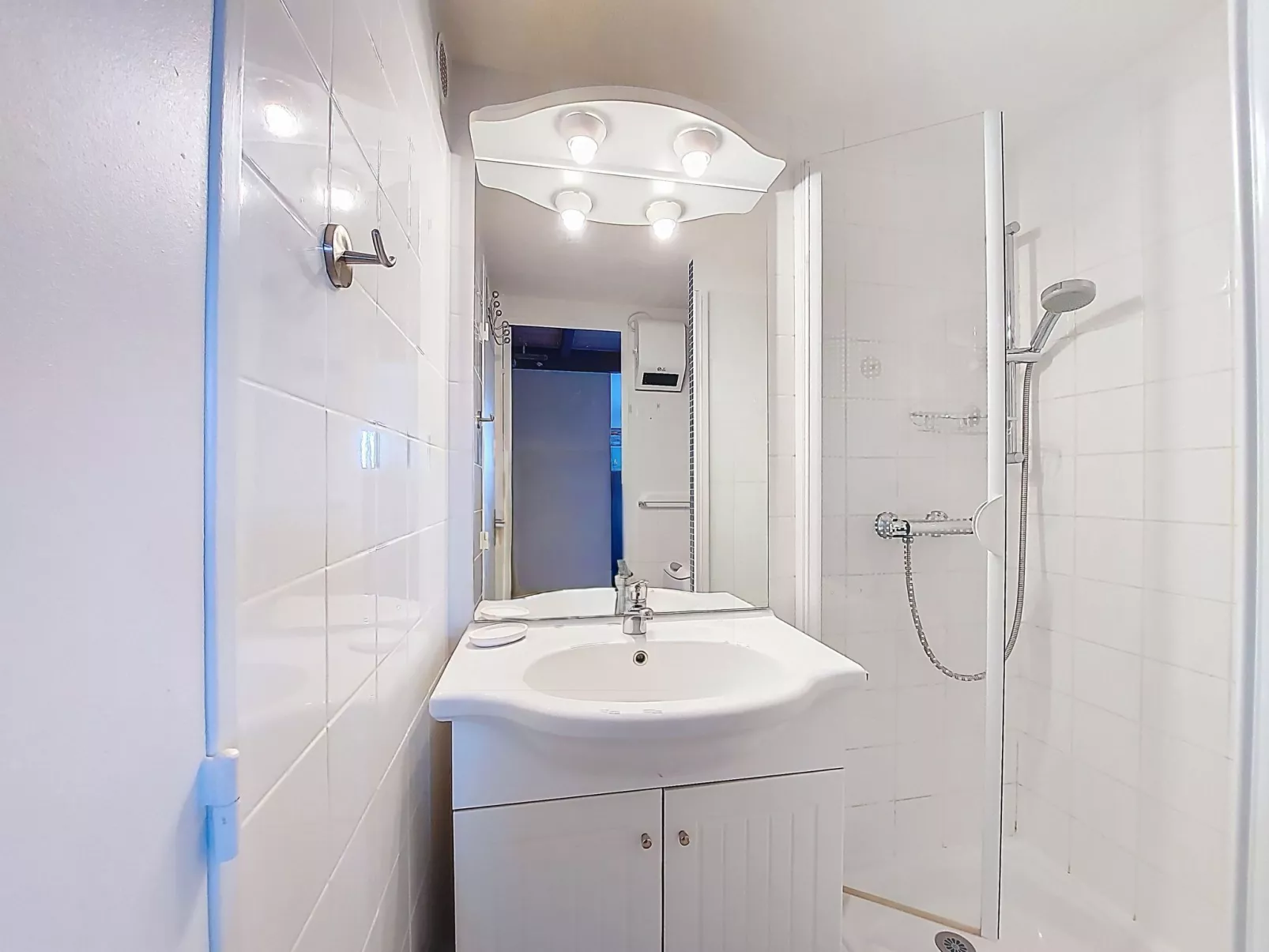 Le Clos des Chênes - Inside