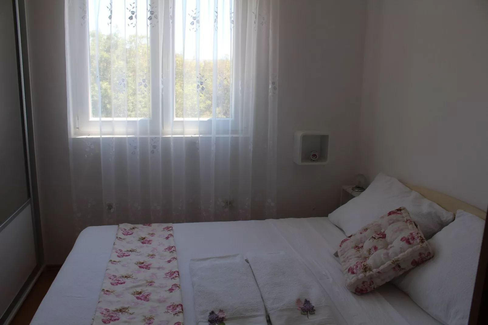 Cozy apartment in Zadar - Kozino with seaview-Bedroom