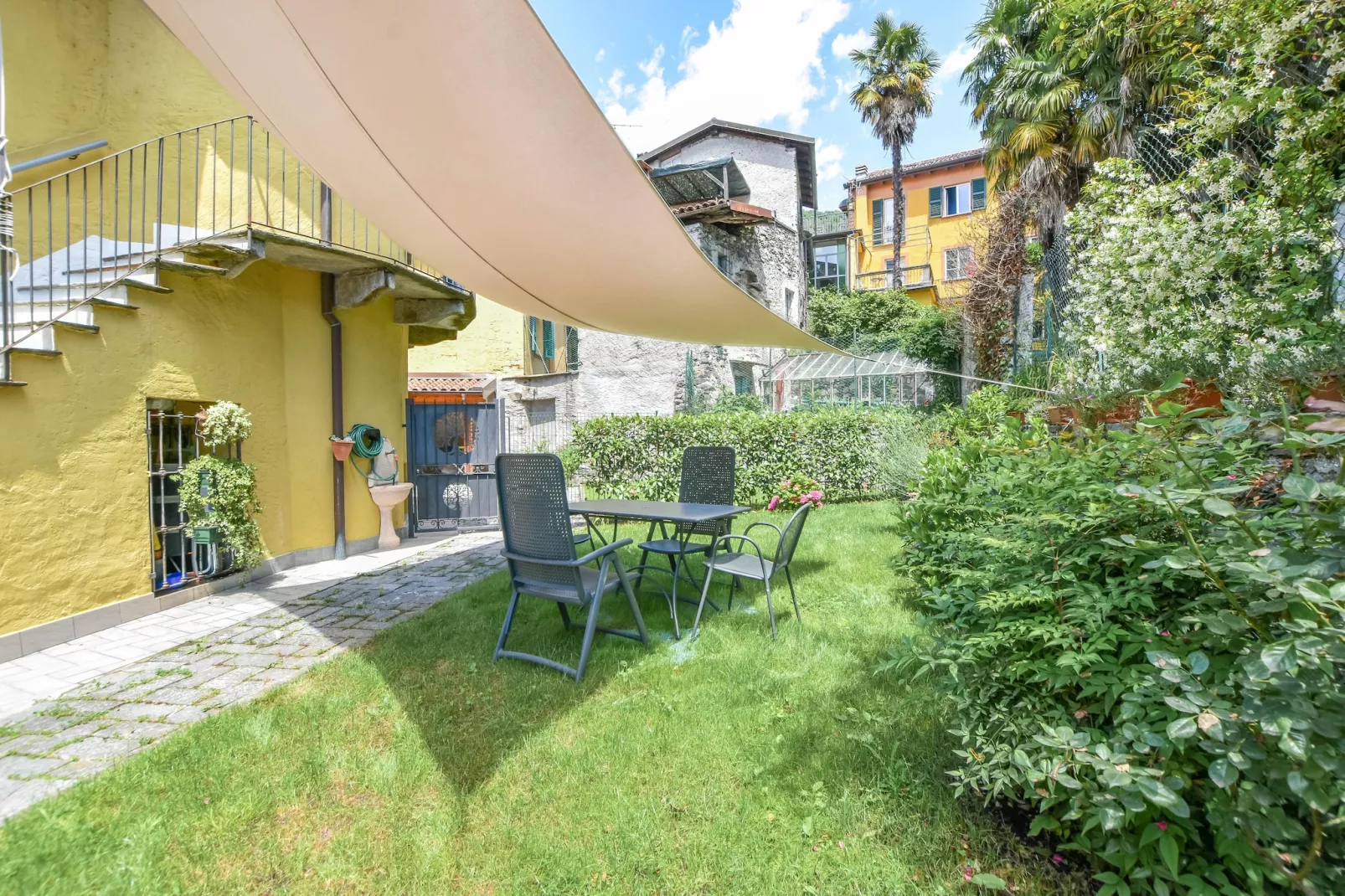 Il Giardinetto 4 pax - Jardins en été