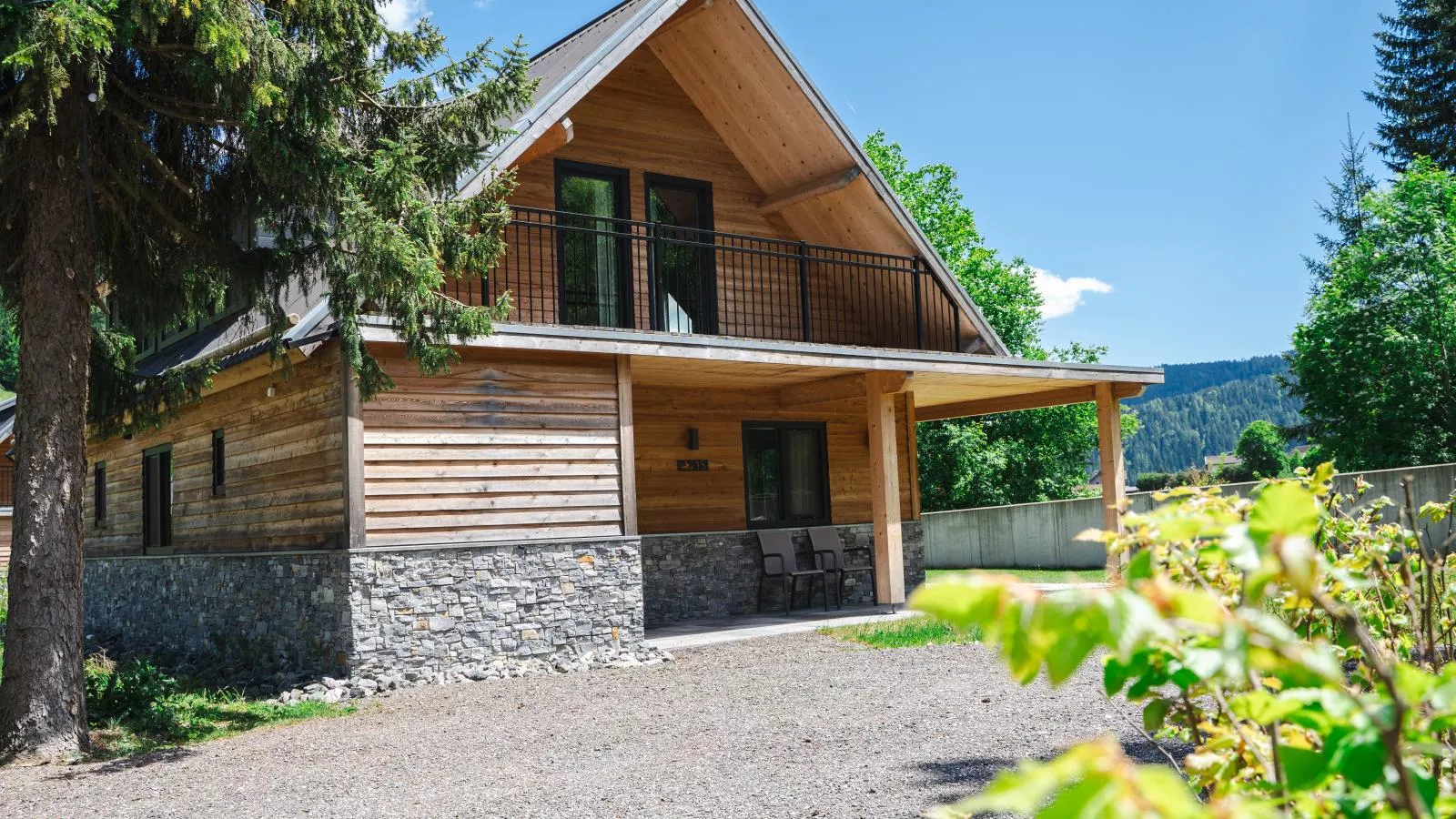 Alpenchalet Kärntnerglück - Exterior in summer