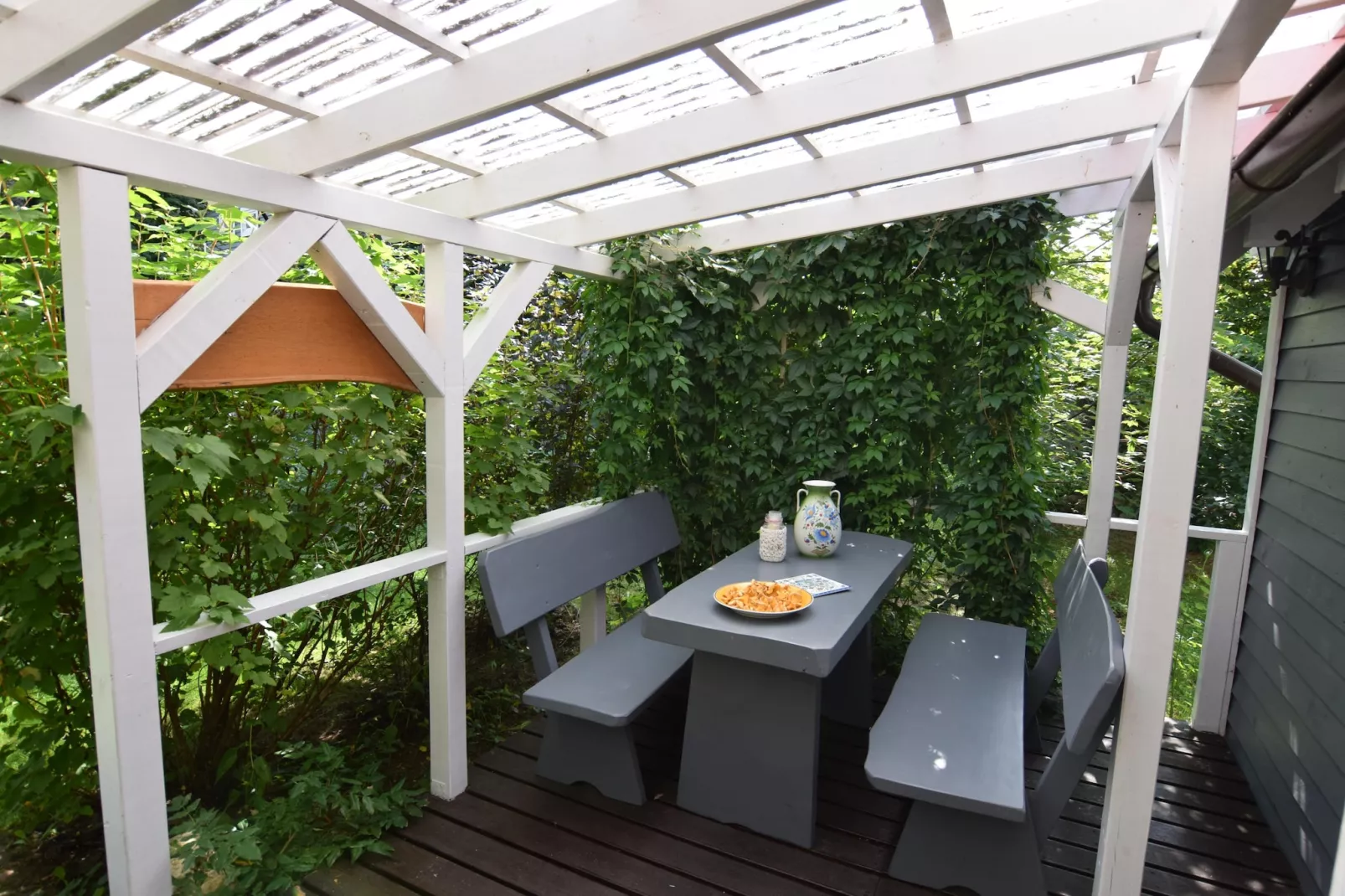 Domki wakacyjne MACIEJKA we Frydrychowie-Terrasse / balcon