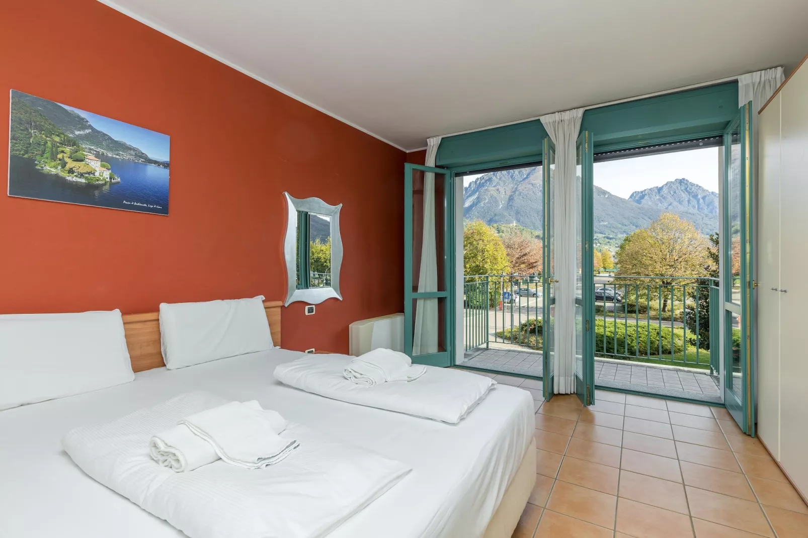 RESIDENCE PORTO LETIZIA - PALACE-1ROOM APT 4 PAX MOUNTAIN VIEW PLUS 8203 - P1MP4 - Bedroom