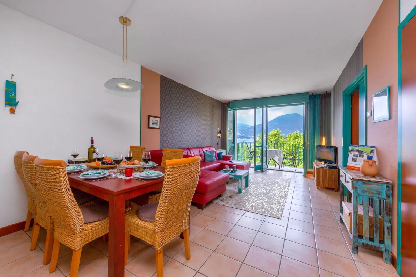 RESIDENCE PORTO LETIZIA - PALACE-2ROOM APT 6 PAX LAKE VIEW DELUXE 8210 - P2LD6 - Dining room