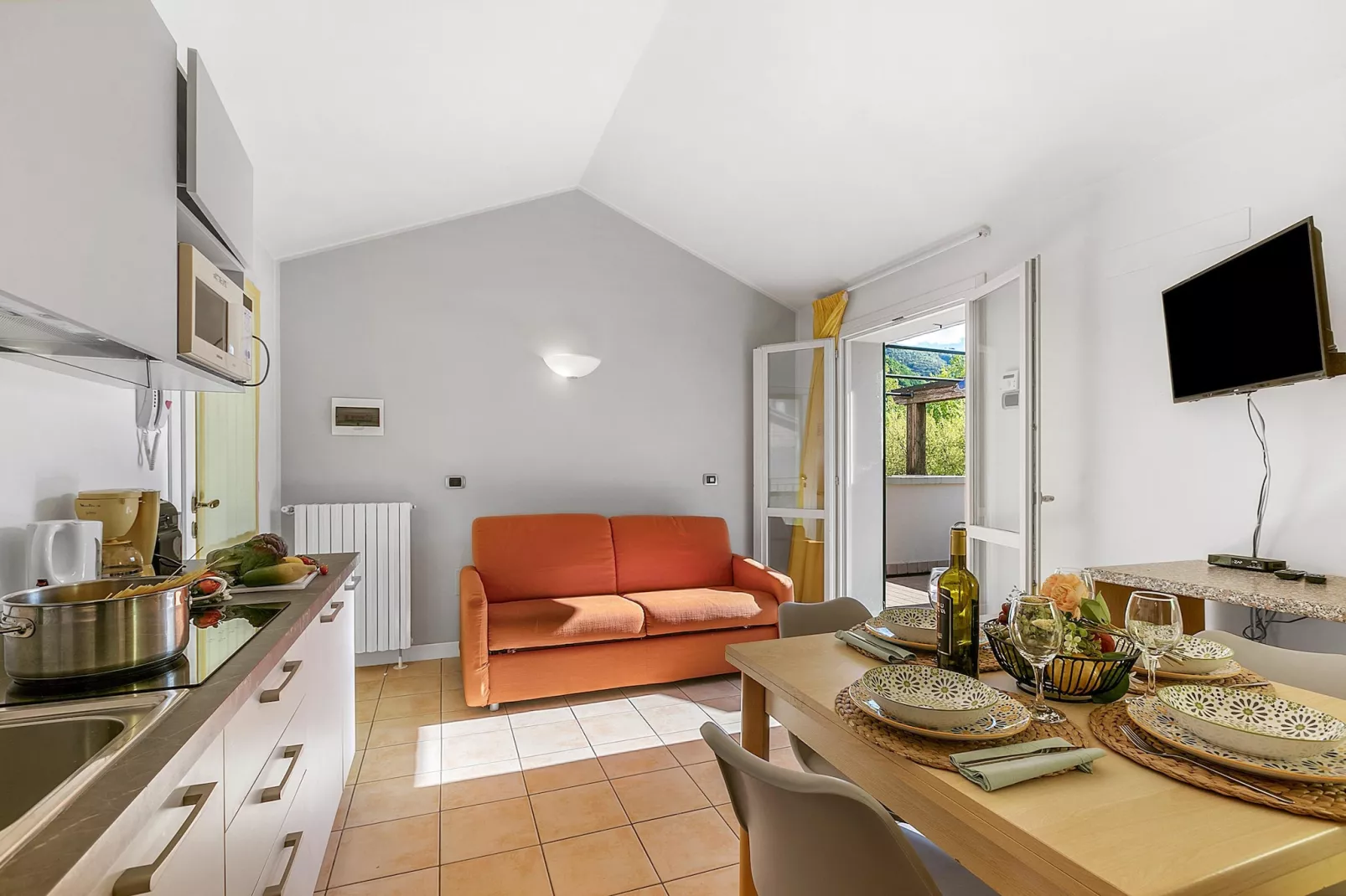 RESIDENCE PORTO LETIZIA - VILLAS-STUDIO 4 PAX VISTA LAGO DELUXE 8214 - VSLD4 - Kitchen