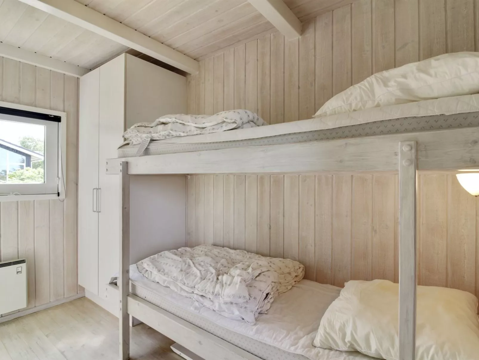 "Ilmo" - 950m from the sea-Inside