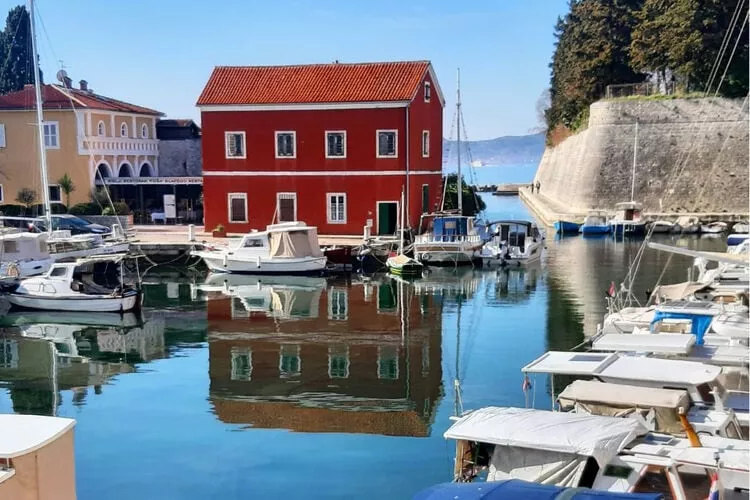 Cozy apartment in Zadar - Kozino with seaview-Areas summer 20km