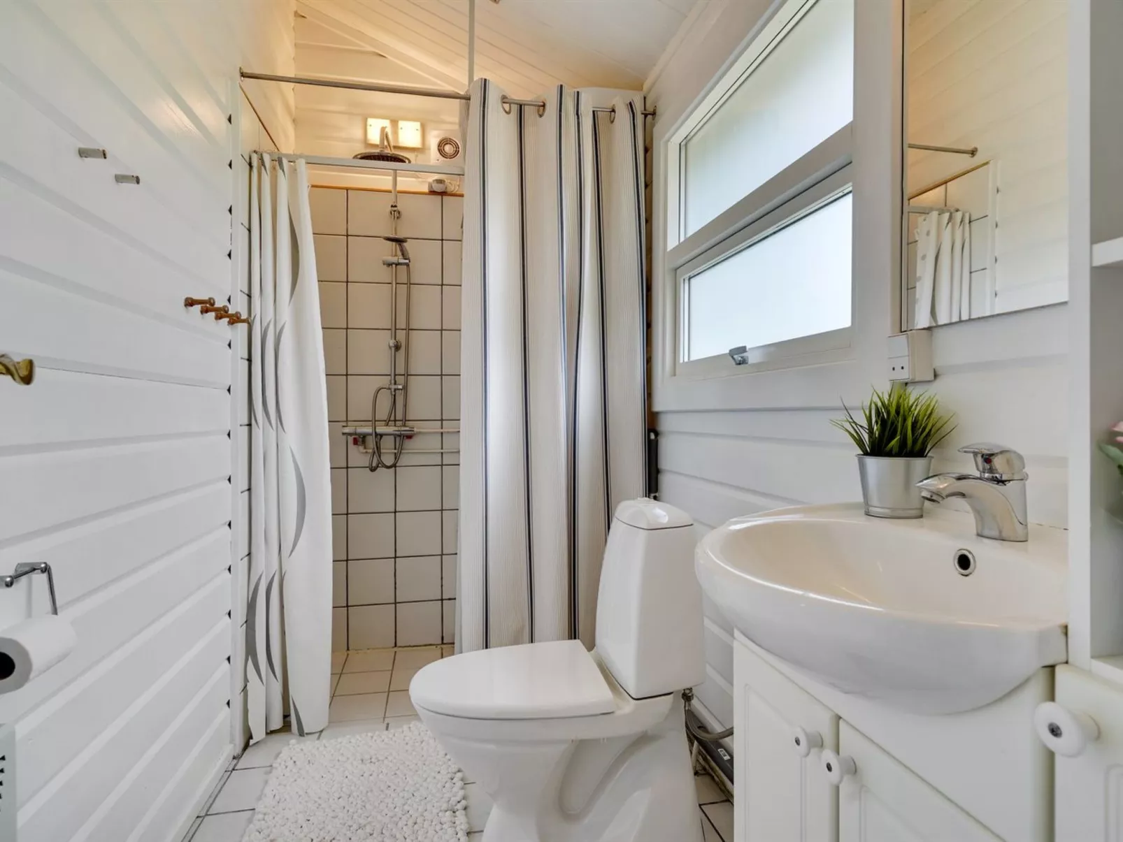 "Nahima" - 350m from the sea - Dedans