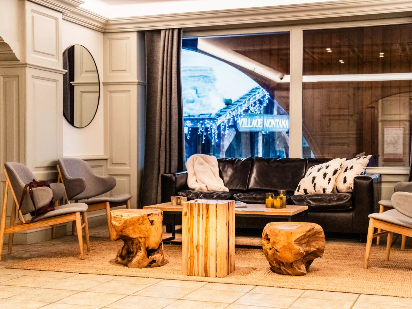 Village Montana - Inside