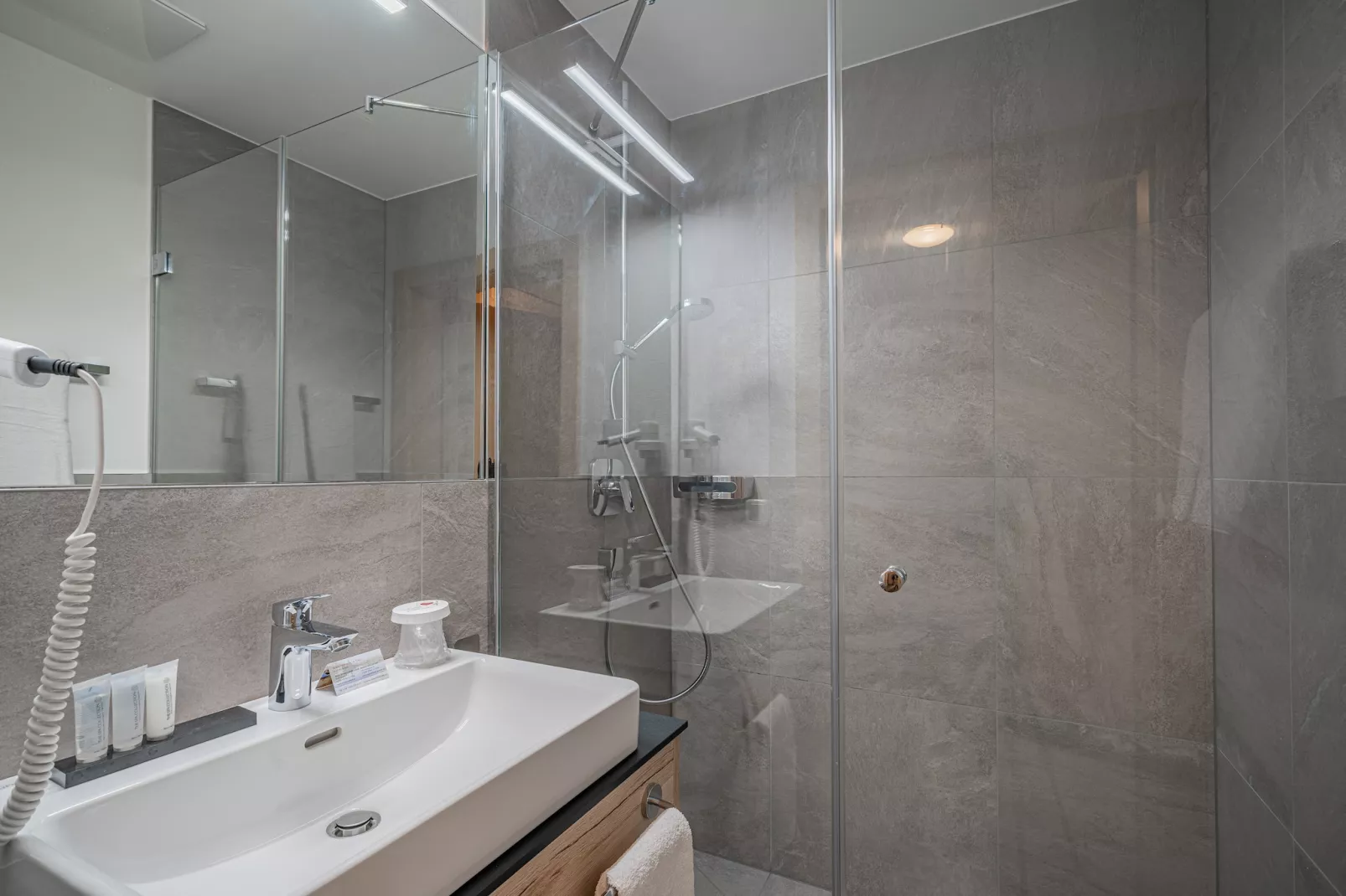 Haus Andrea Cäciel - Salle de bain