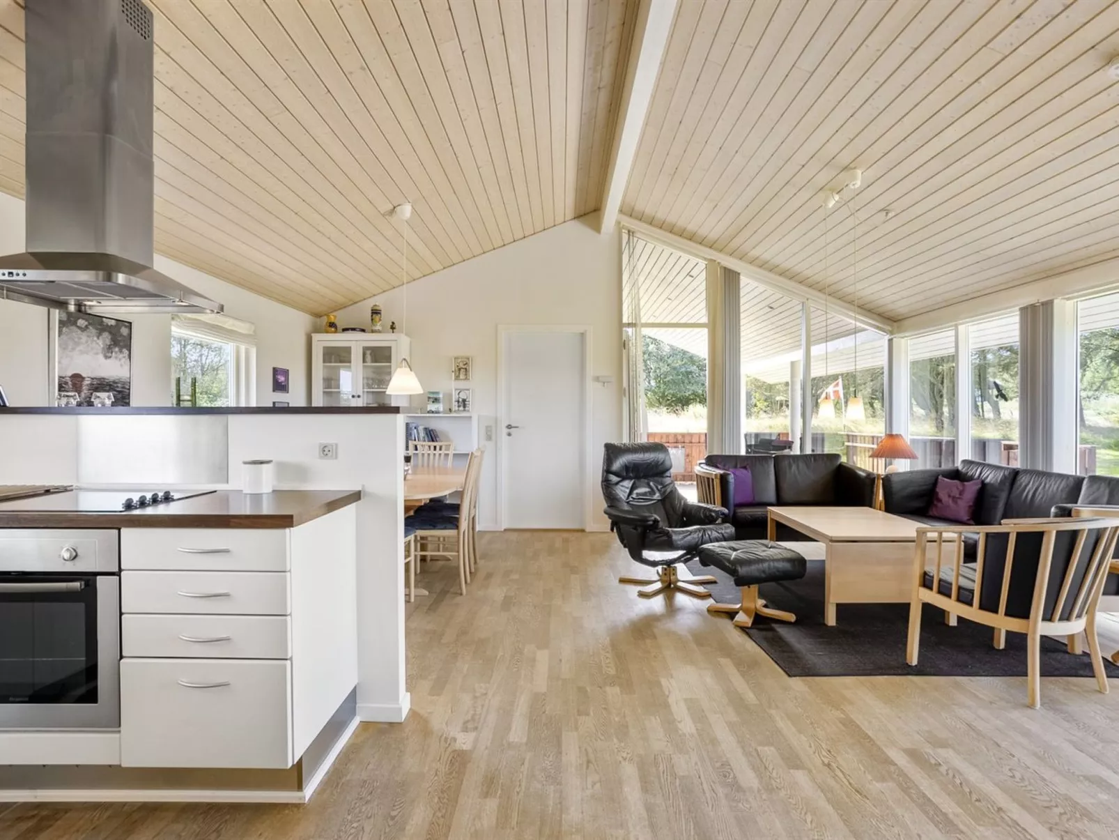 "Joris" - 1.5km from the sea-Drinnen