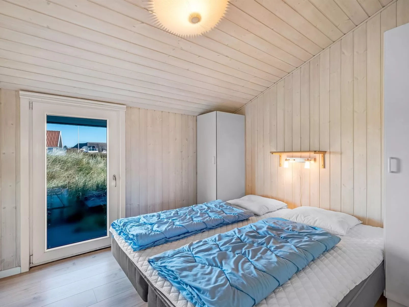 "Jaana" - 10m from the sea - Inside