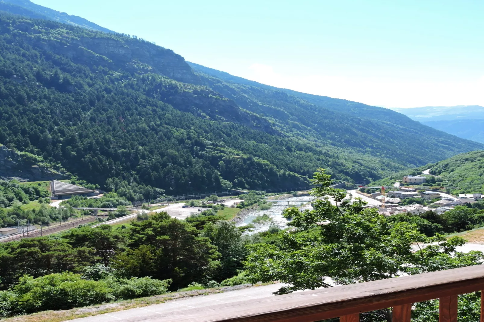 Hameau 8 202 - SPA & PISCINE appartement 4 pers - Terrasse/Balkon