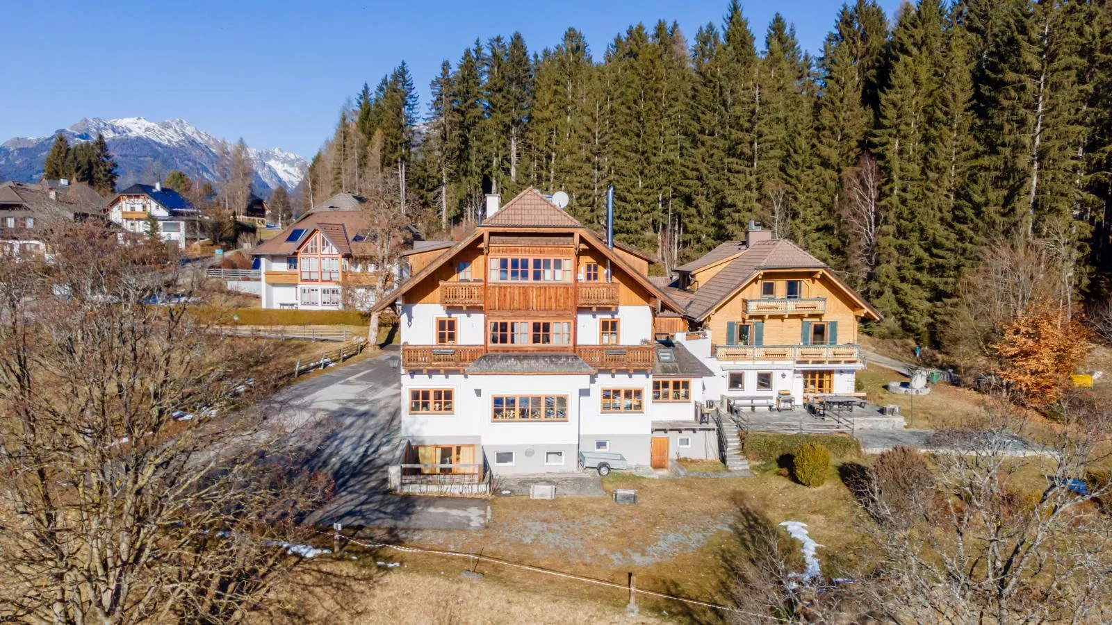 Fanningberg-Exterior in winter