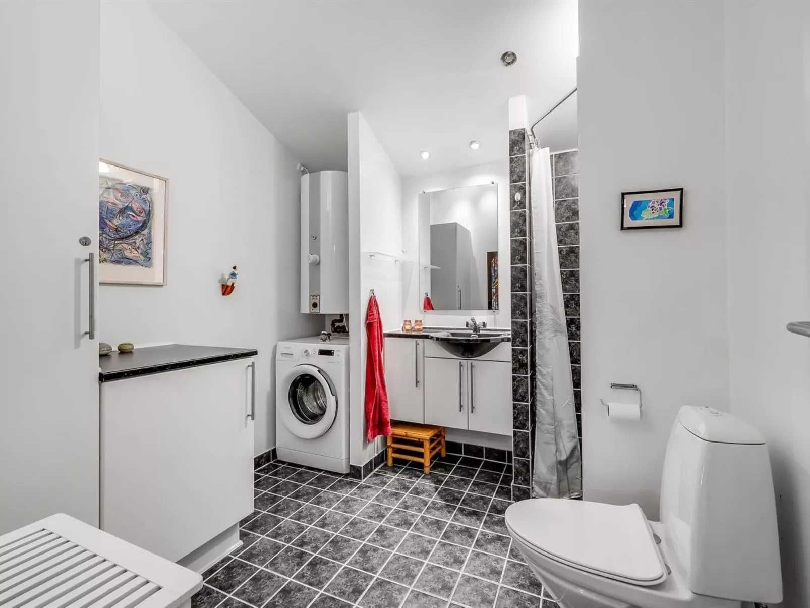 "Binta" - 300m to the fjord - Dedans