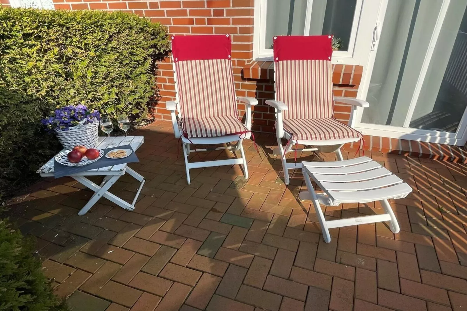 131085-Terrasse/Balkon