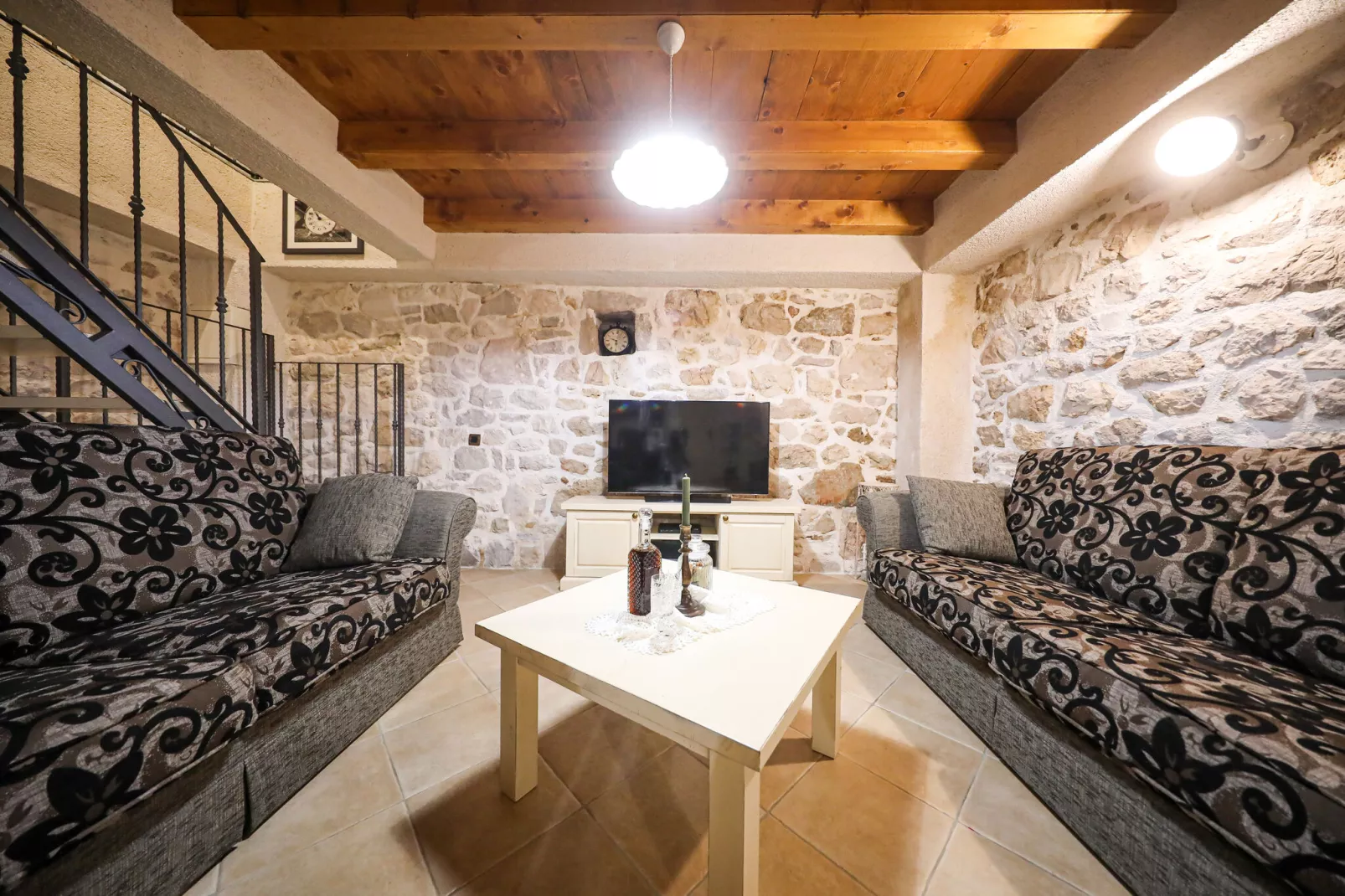Villa Jerolim-Living room