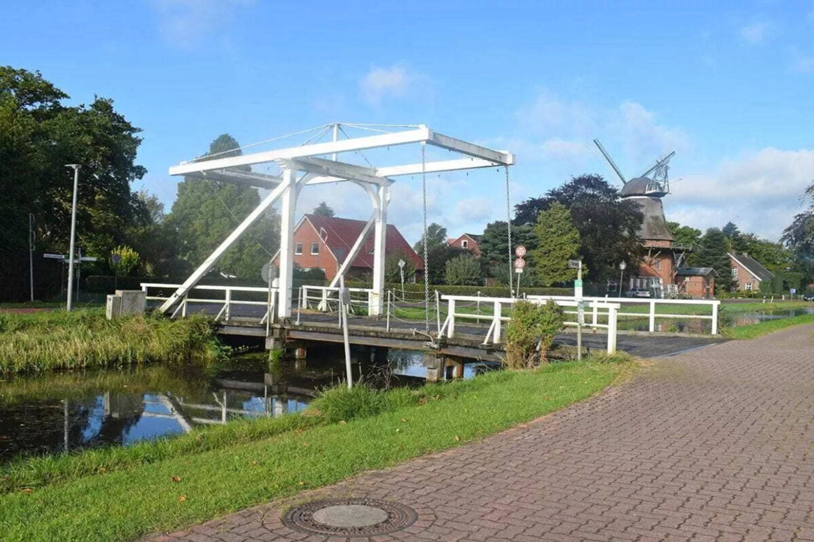 522409-Areas within 5km in summer