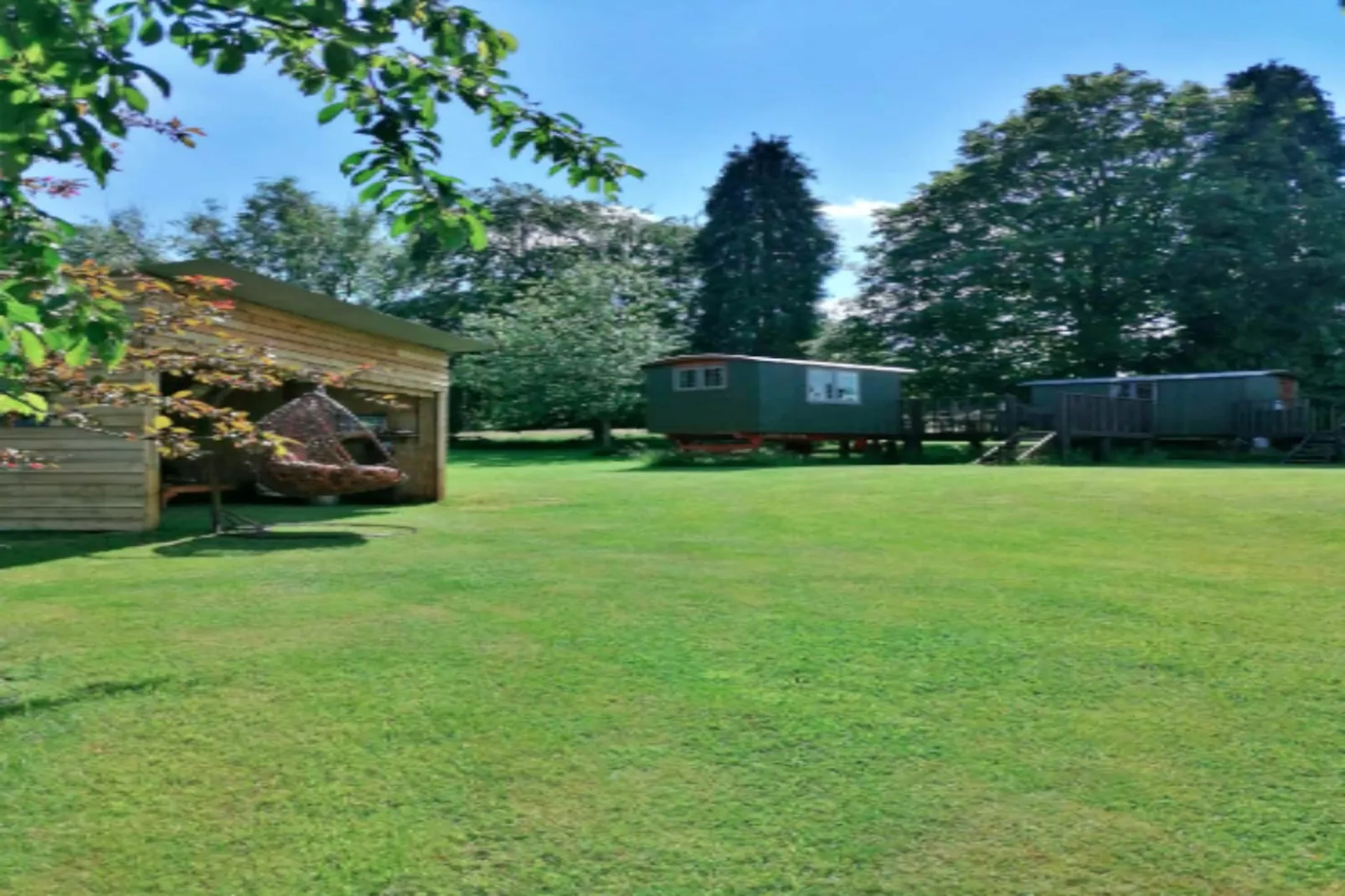 Shepherd's Hut at Hilltop Farm-Outdoor