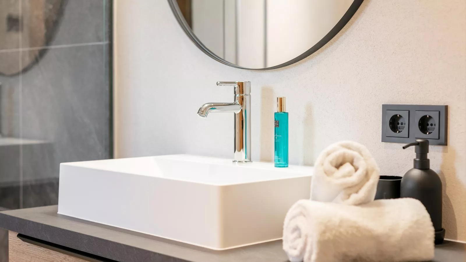 Haus Tauernblick Top 2 und 3 und 4-Badezimmer