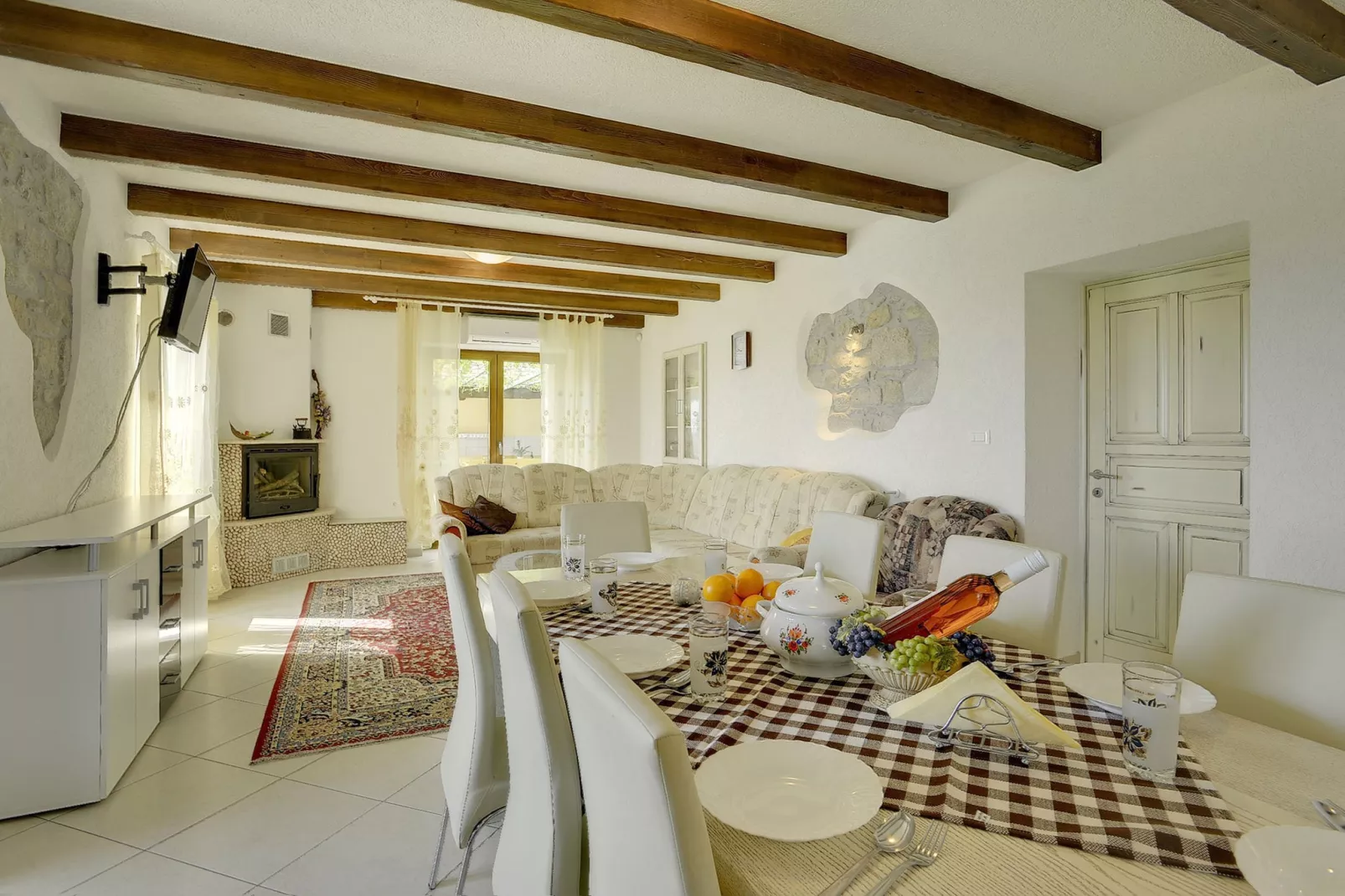 Villa Bella-Salle à manger