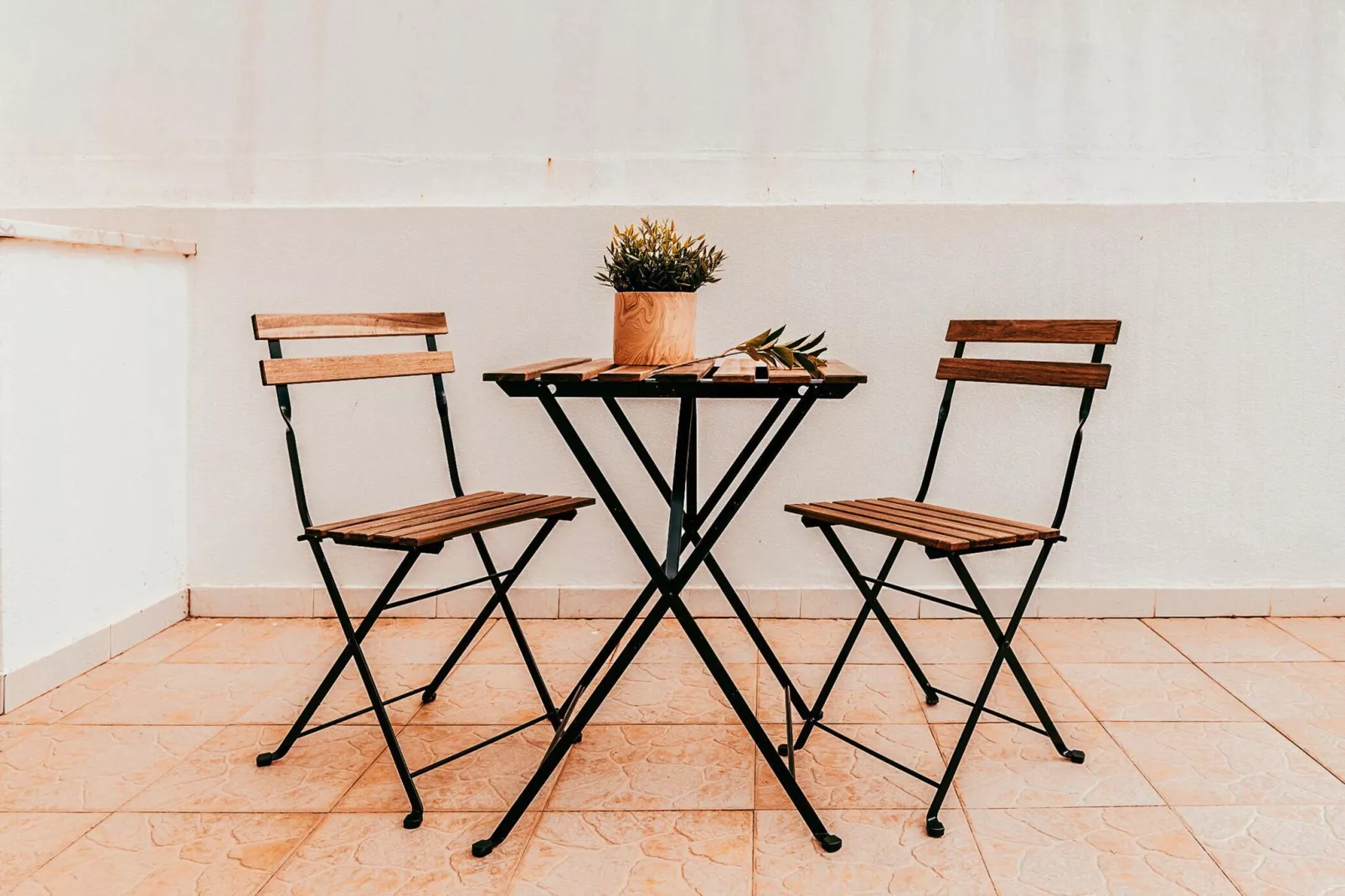 Altura Beach Villa by GT House-Terrace balcony