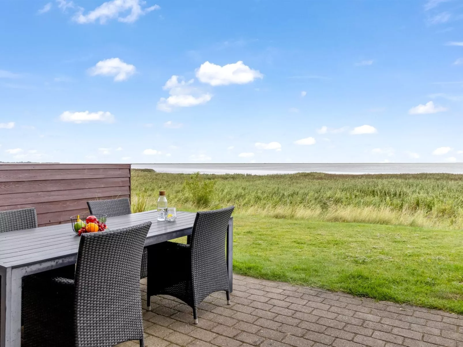 "Auwe" - 3.5km from the sea-Draußen