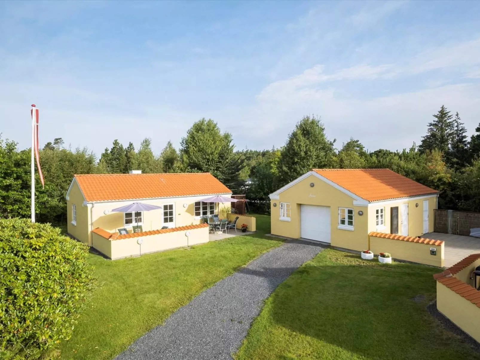 "Klint" - 400m from the sea-Draußen