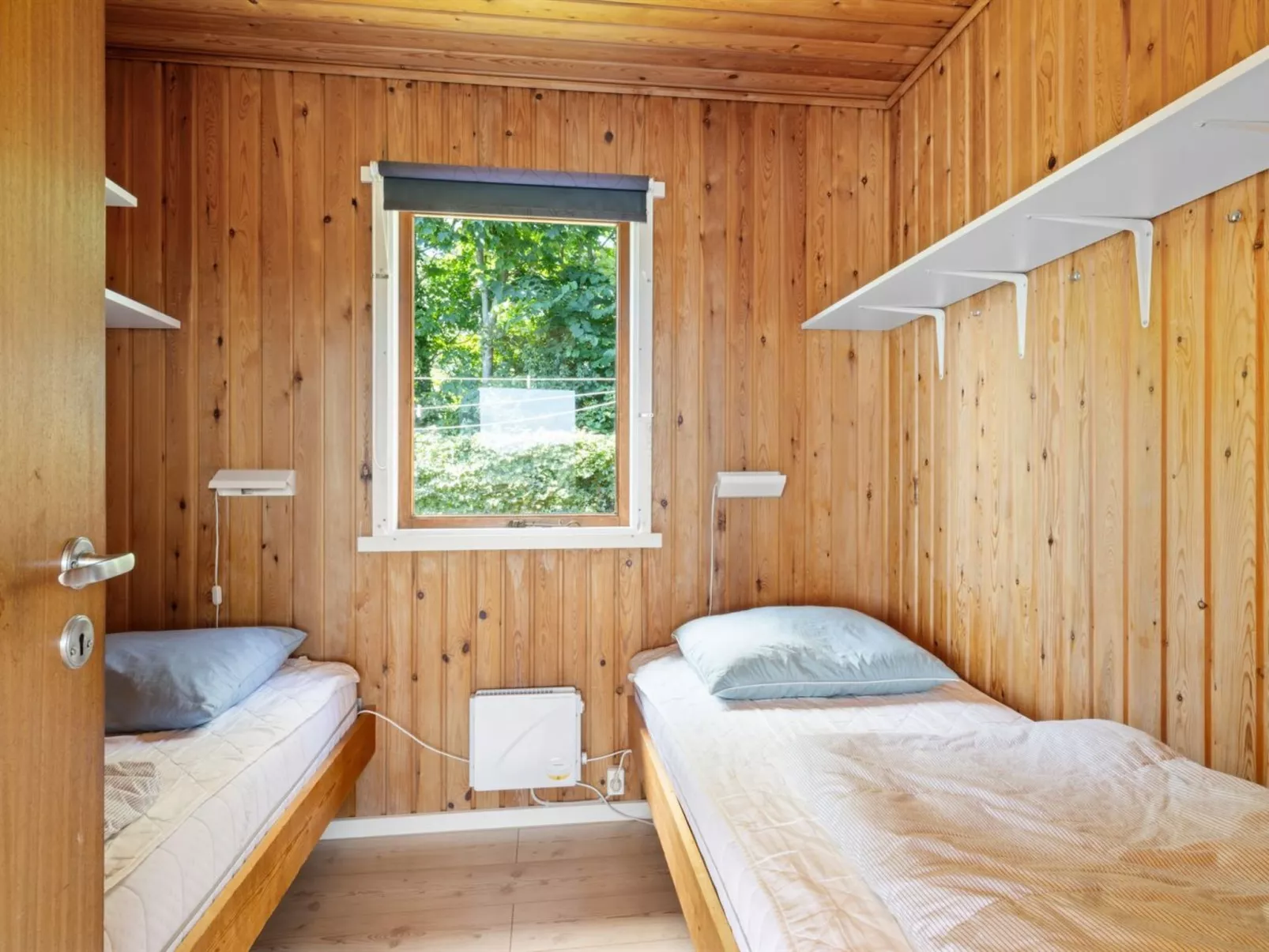 "Rajna" - 30m from the sea-Drinnen