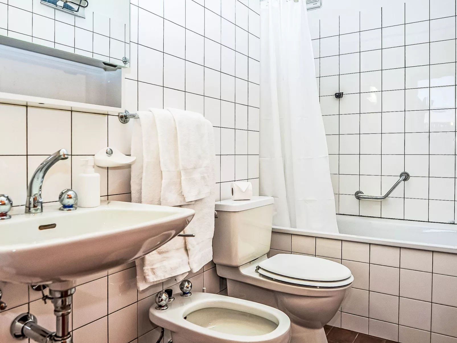 Chesa La Drosa AB-Dedans