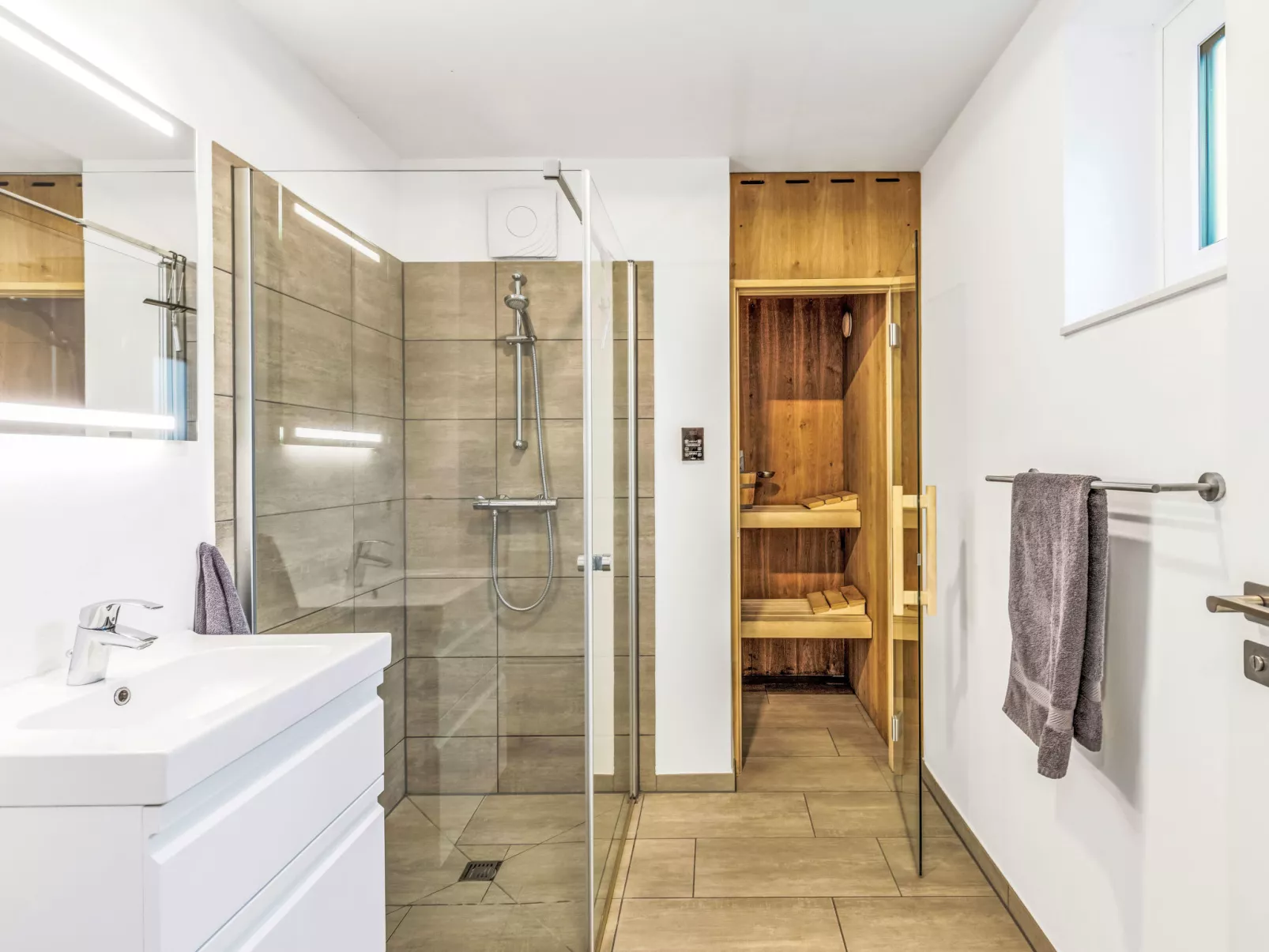 Seelykke (190) - Dedans